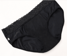 Load image into Gallery viewer, Set of 2 menstrual underwear / 4 layers of absorbent and leak-proof panties
